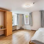 Affittacamere Hirschen Holl