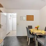 Hirschen Holl Affittacamere