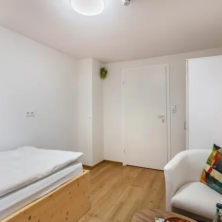 Hirschen Holl 3* Elbenschwand